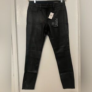 DL1961 Florence Instasculpt Radar